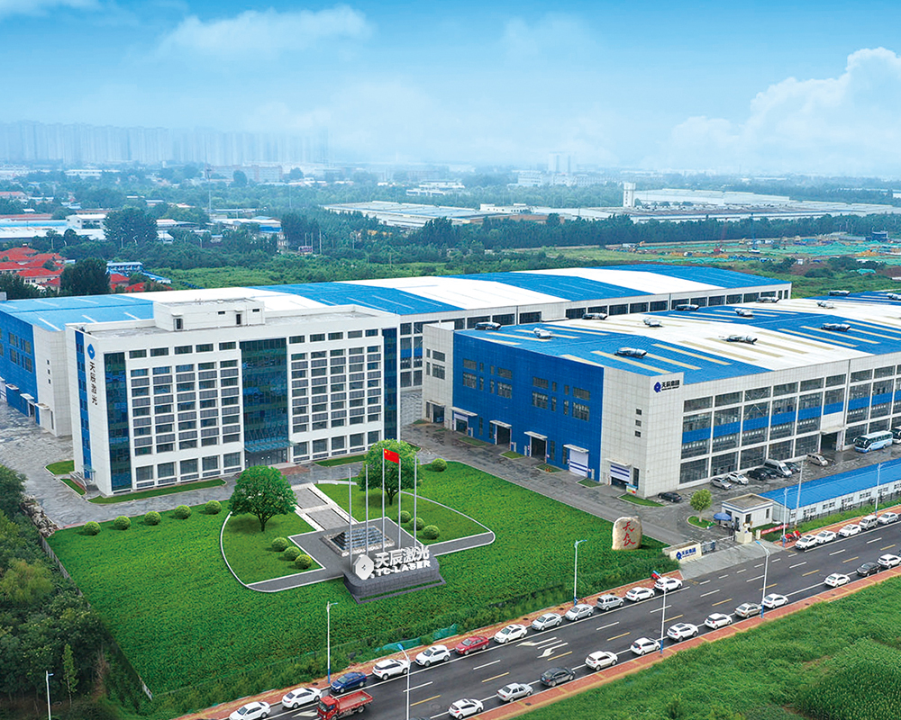 天辰激光工廠圖片.jpg